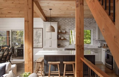Georgian Bay Apartment | Birch Bay Lakehouse - Luxury Cottage with Hot Tub