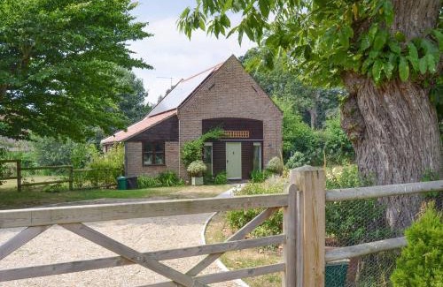 Irstead House | Bird Barn