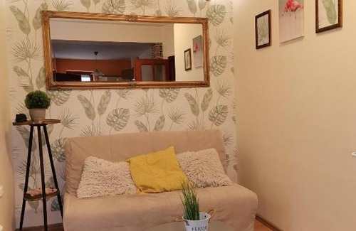 Rakoskeresztur Apartment | Bird Hill Apartment Budapest