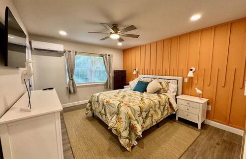 Siesta Key Apartment | Bird of Paradise The Wildflower