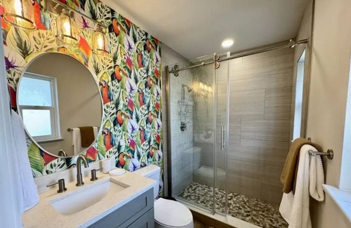 Siesta Key Apartment | Bird of Paradise The Wildflower