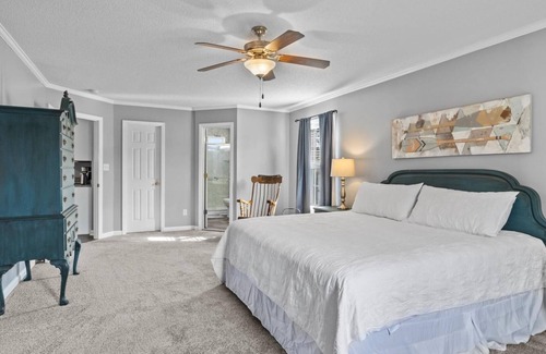 Swansboro House | Bird's Nest in Swansboro