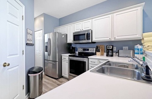 Carolina Forest Condo | Birdie's Rest: 2/2 @ River Oaks w/pool & tennis, W/D, king bed, on golf course!