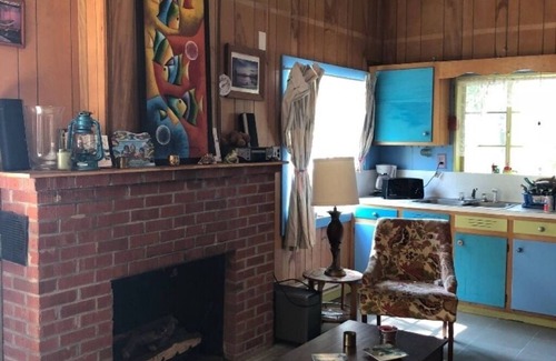 Jarvisburg Cottage | Birds eye view (waterfront cottage)