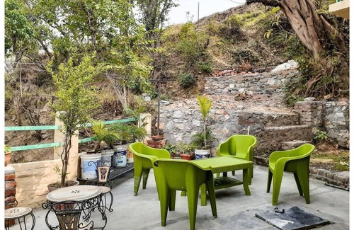 Dehradun House | Birdsong Cottage by Windsong Homes