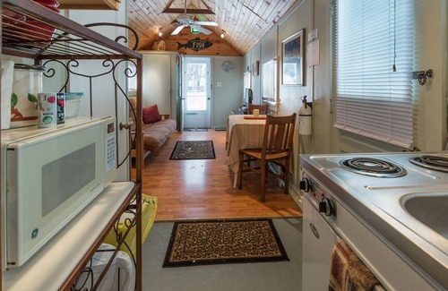 Saugatuck Cottage | Birky's Board Room Cottage on Butler St in Downtown Saugatuck