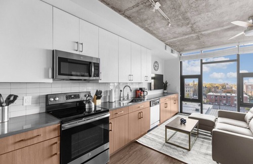 Five Points South Apartment | Birmingham Getaway Studio!