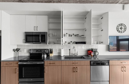 Five Points South Apartment | Birmingham Getaway Studio!