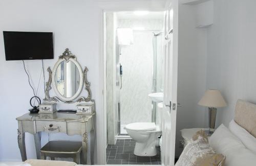 Londonderry Bed & Breakfast | bishop gate bnb