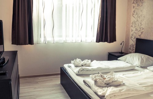 Balatonlelle Apartment | BL YachtClub & Apartments