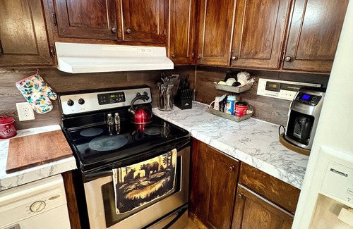 Pickens House | Black Bear Hideaway