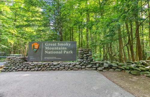 Gatlinburg - Pigeon Forge House | Black Bear's Bluff