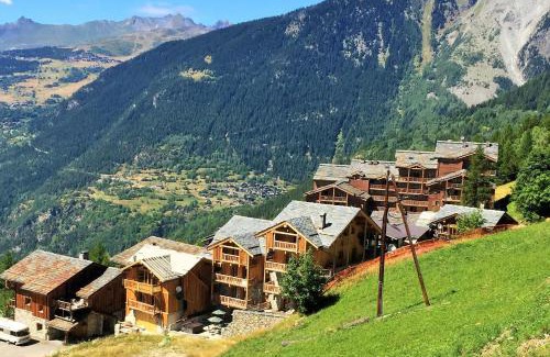 Sainte-Foy-Tarentaise Hotel | Black Diamond Sainte Foy Chalets