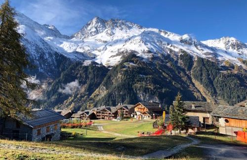 Sainte-Foy-Tarentaise Hotel | Black Diamond Sainte Foy Chalets