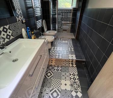 Pellezzano Apartment | black heart casa vacanze