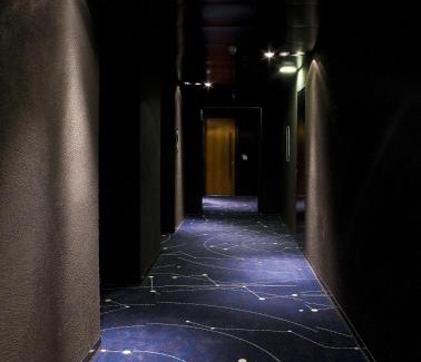 Suburbio IX Aurelio Hotel | Black Hotel