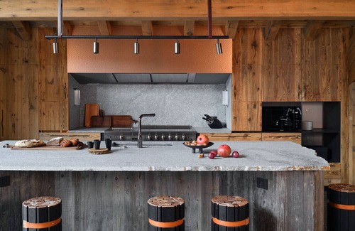 Meribel Ski Chalet | Black Peak Chalet Luxe 15 people