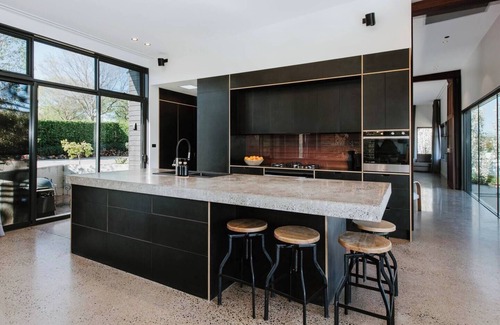 Bombira House | Black Rock Mudgees Most Prestigious Property