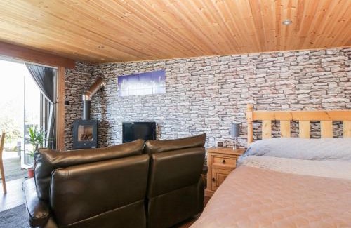 Glenboig House | Blackbrae Cabin