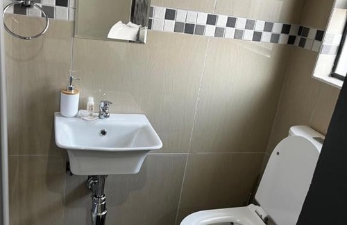 Soshanguve House | BlackRose Guesthouse