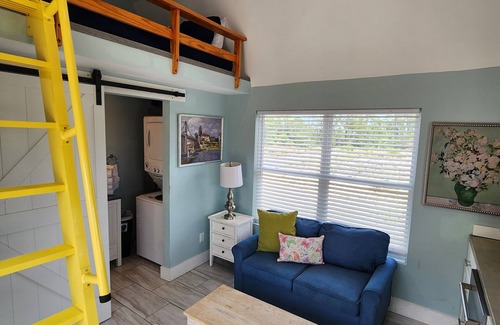 Fort Morgan Cottage | "Blanche's Boudoir"- A cozy cottage perfect for a couples retreat.