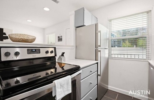 Clarksville Apartment | Blanco #301 xxxxxxxx