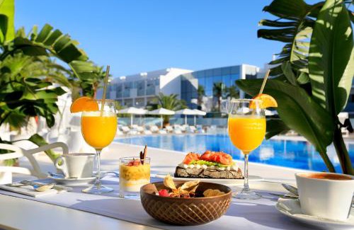 Es Pujols Hotel | Blanco Hotel Formentera