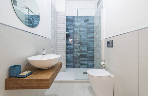 Marina District House | Blanco Rooms