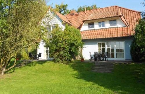 Lonvitz Apartment | "Blaues Haus"