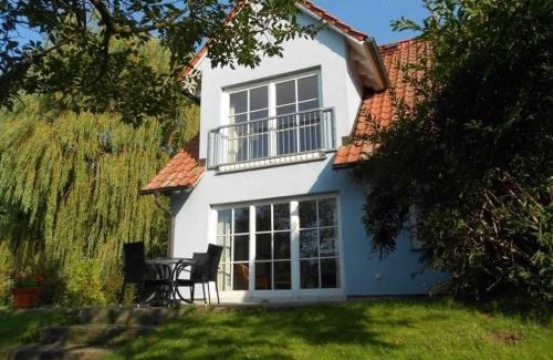 Lonvitz Apartment | "Blaues Haus"