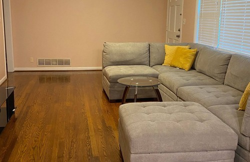 Marietta House | Blissful Vacation Escapes Near Atlanta Braves Stadium & Atlanta Training Ground