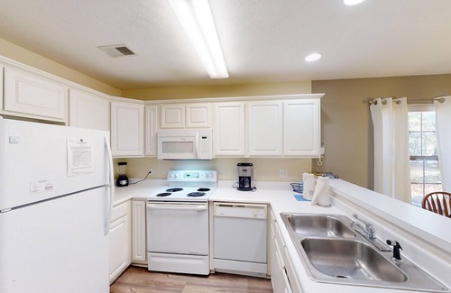 Pawleys Island Villa | Blissful Villas 2BR Retreat in Serene Settings