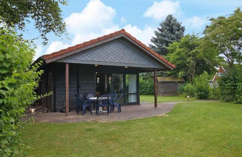 Damp House | Blockhaus, Damp