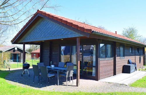 Damp House | Blockhaus, Damp