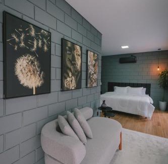 Rancho Queimado Ski Chalet | Blockhaus - hosting with purpose