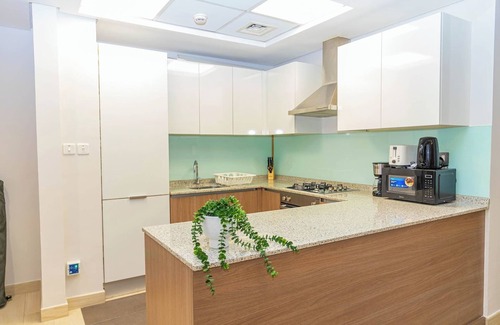 Jadaf Apartment | Bloomfields Splendid 1BR in Al Jaddaf