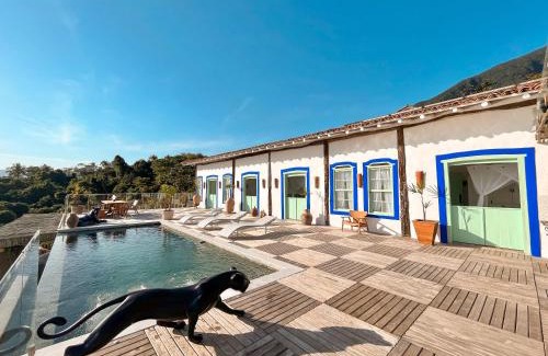 Praia de Itapecerica House | Blow Show Casa III Guest House