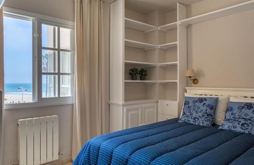 Cadiz Apartment | BLUE Atlantic Family Home by Cadiz4Rentals