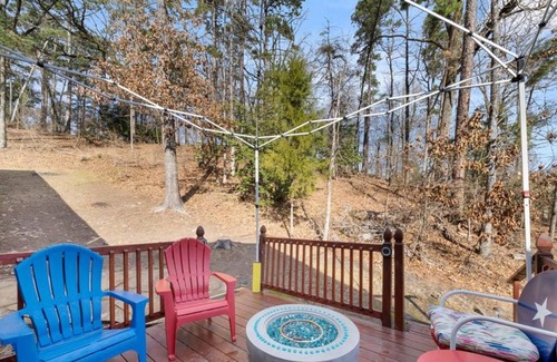 Jefferson Cabin | Blue Bonnet's Cabin Nestled in Nature