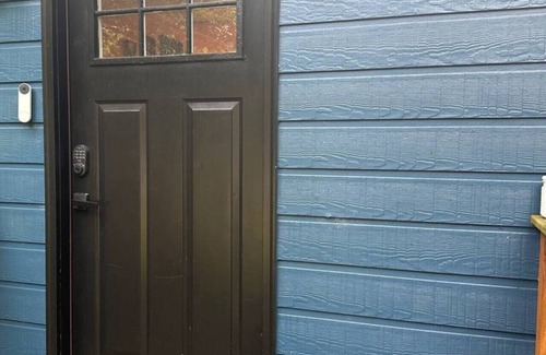 St. Augustine House | Blue Bungalow-5 min drive to downtown-pet friendly