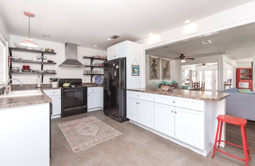 Apalachicola House | Blue Crab Cottage- Bay Front with Dock