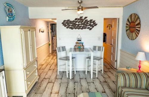 Panama City Beach Apartment | Blue Haven Villa