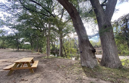 Bandera Cabin | Blue Jay Yurt/Cold A/C!/Medina River/Hot Tub/Close to Town/River Yurt Village
