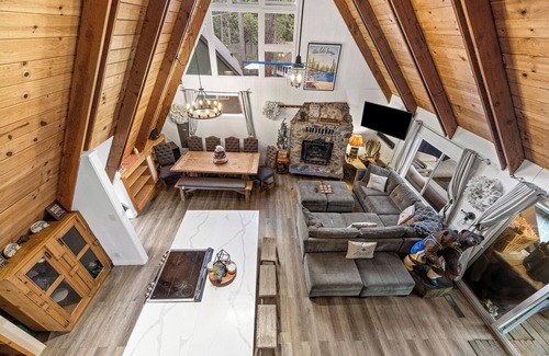 Arnold Cabin | Blue Lake Springs A-Frame Of Mind Cabin in Arnold