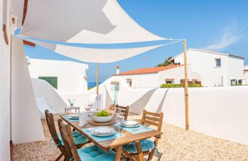 Cap d'Artrutx Apartment | Blue Moon