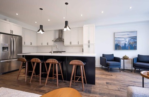 The Blue Mountains House | Blue Mountain Townhome: Patio, Shuttle, Trails!