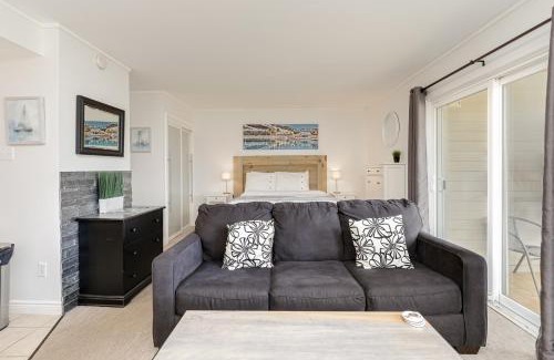 Craigleith Apartment | Blue Mountain Studio Oasis
