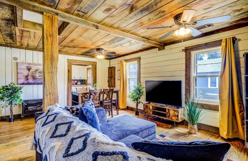 Blue Ridge House | Blue Ridge Cottage