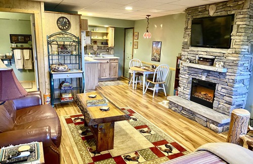Brevard Apartment | Blue Ridge Mountain Getaway, Pet-Friendly — Welcome!