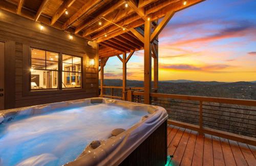 Blue Ridge House | Blue Run Cabin - Luxury Retreat Blue Ridge Heights - Hot Tub, Movie Theater, Game Room, Fire Pit, Mountain Views - Blue Ridge, G